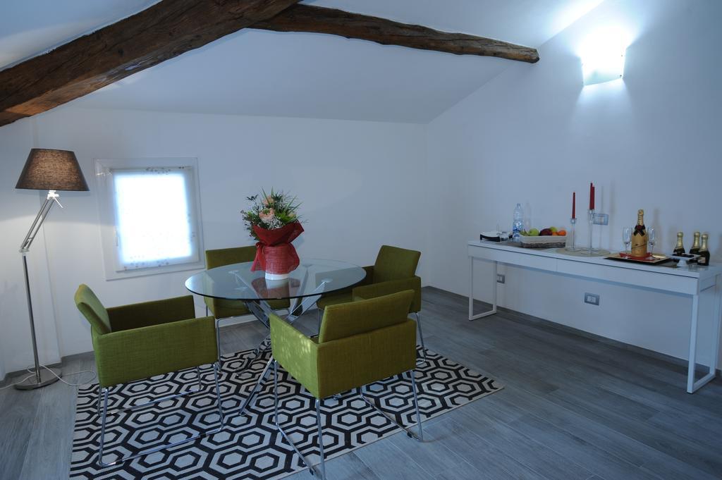 H5-5h Luxury Alojamento de Acomodação e Pequeno-almoço *